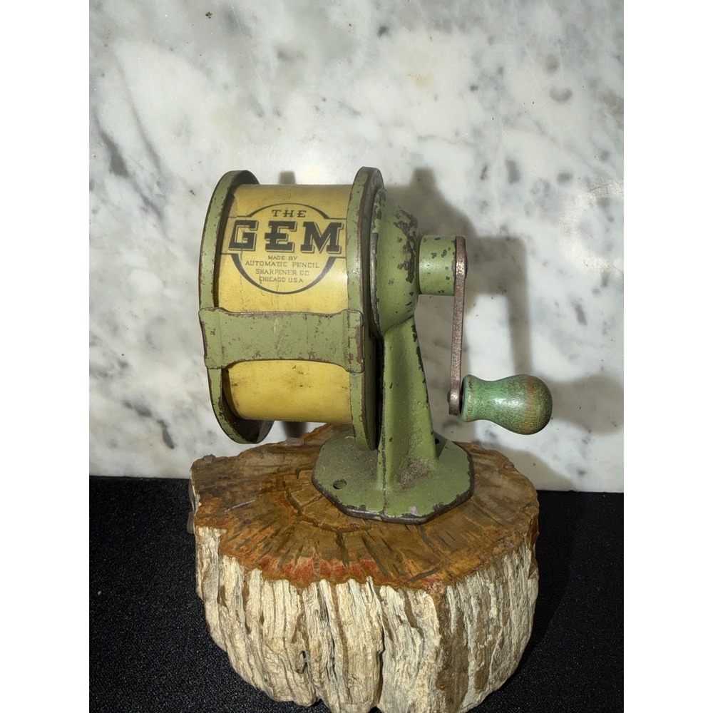 Antique APSCO "The Gem" Pencil Sharpener Single Cutter Manual Hand Crank Patina - Picture 1 of 9